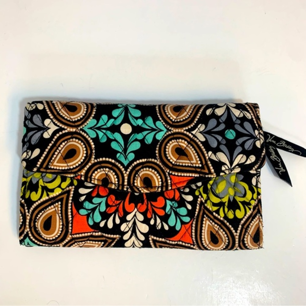 Vera Bradley Sierra Strap Trifold Wallet‎